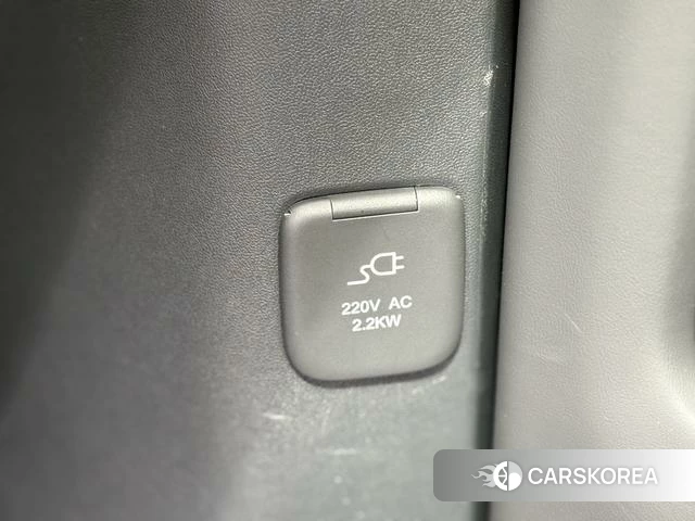 Xiaopeng Motors Xiaopeng X9 id 4198885 из Китая 17