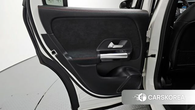 Mercedes-Benz GLA - Class H247 id 4401095 из Кореи 17