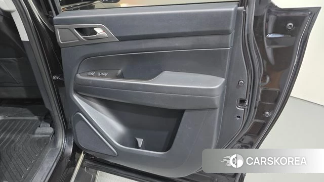 Ssangyong Rexton Sports id 4698921 из Кореи 17