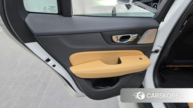 Volvo V60 Cross-Country 2nd Generation id 4594594 из Кореи 17