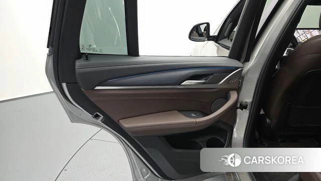 BMW iX3 id 4280892 из Кореи 17
