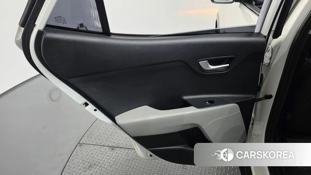 Kia Stonic id 4765596 из Кореи 17