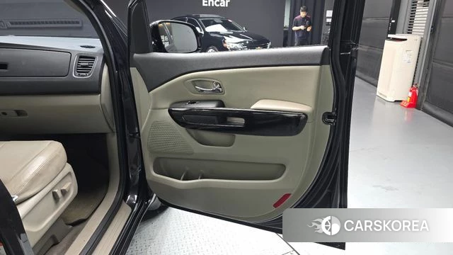 Kia The New Carnival id 4595983 из Кореи 17