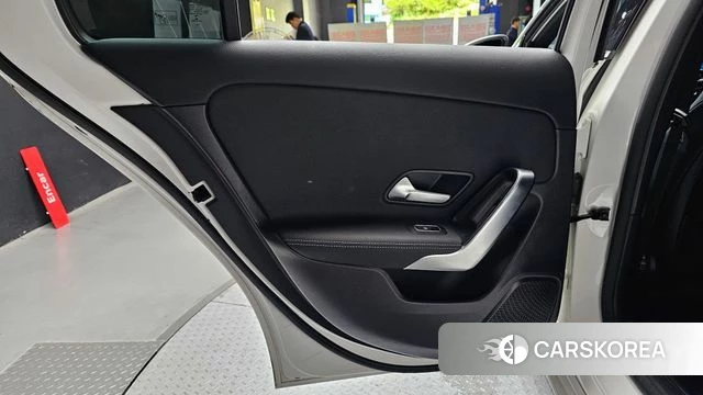 Mercedes-Benz A-Class W177 id 4517849 из Кореи 17