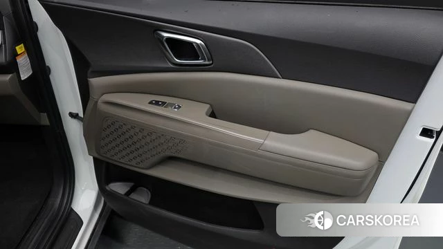 Kia The New Carnival 4th Generation id 4302314 из Кореи 17