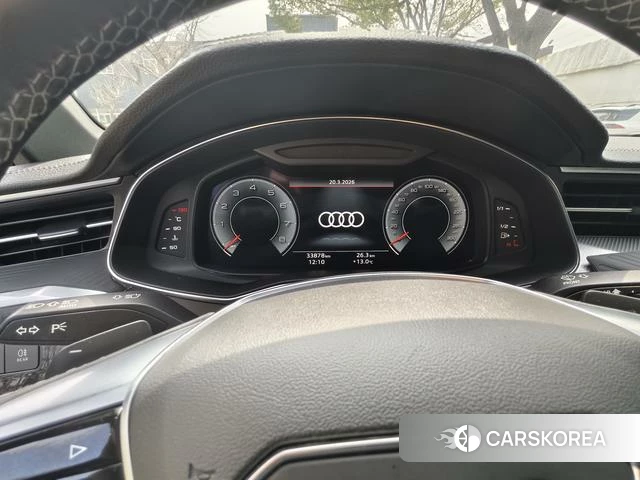 Audi A6L id 4272013 из Китая 17