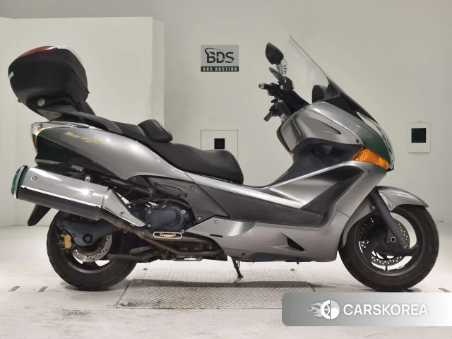 Проданный Honda SILVER WING 600 GT ABS 2015 из Японии, фото 2