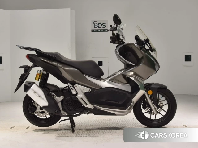 Проданный Honda ADV150 2019 из Японии, фото 2