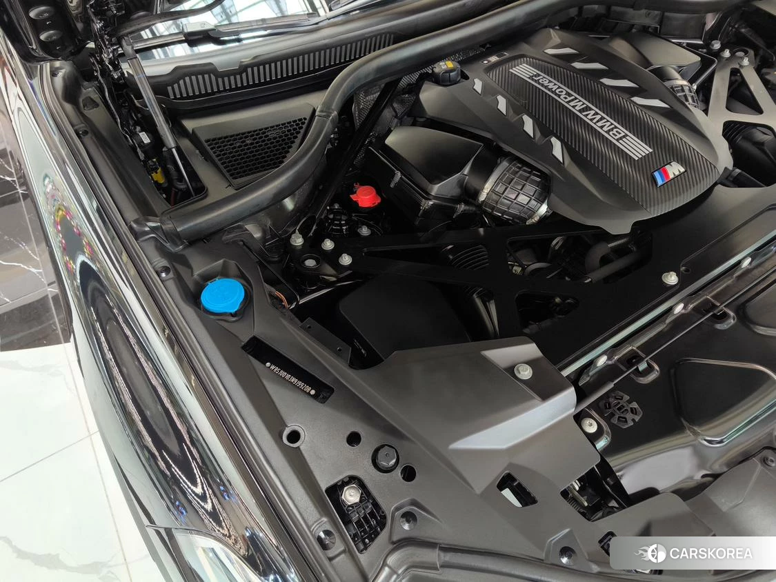 BMW X5 M id 4426894 из Китая 17