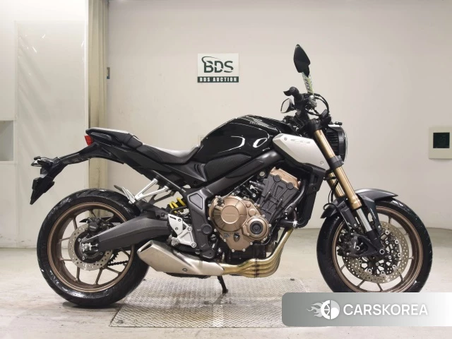 Проданный Honda CB650R 2019 из Японии