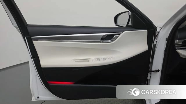 Hyundai The New Grandeur IG Hybrid id 4749922 из Кореи 17