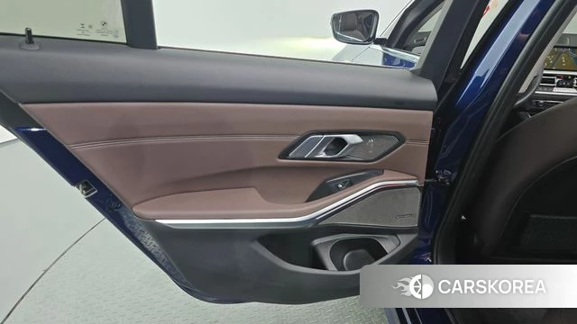 BMW 3 Series (G20) id 4490234 из Кореи 17