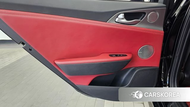 Kia Stinger id 4677554 из Кореи 17
