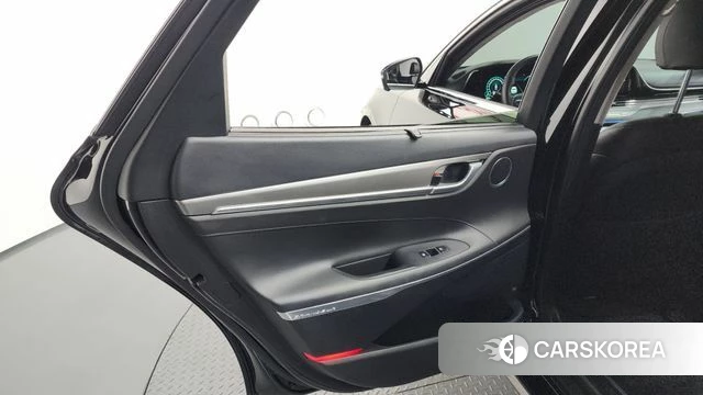 Hyundai The New Grandeur IG Hybrid id 4186559 из Кореи 17