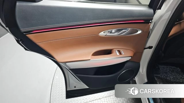 Genesis GV70 id 4590517 из Кореи 17