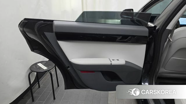 Hyundai Grandeur Hybrid (GN7) id 4500035 из Кореи 17