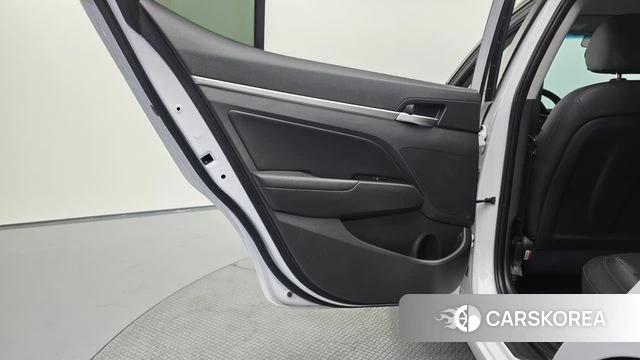Hyundai The New Avante AD id 4520477 из Кореи 17