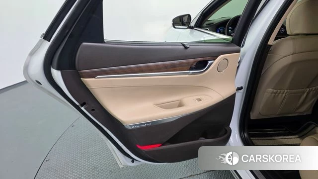 Hyundai Grandeur IG Hybrid id 4417480 из Кореи 17