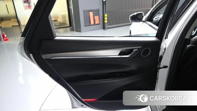 Hyundai The New Grandeur IG id 4309563 из Кореи 17