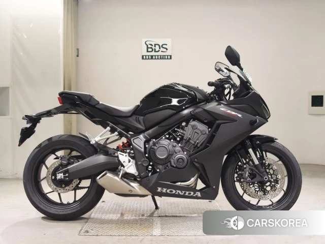 Проданный Honda CBR650R 2024 из Японии