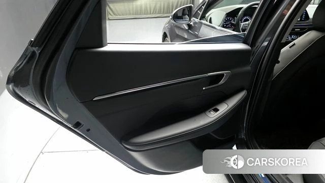 Hyundai Sonata (DN8) id 4231000 из Кореи 17