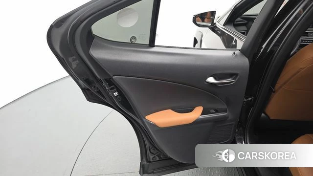 Lexus UX250h id 4402222 из Кореи 17