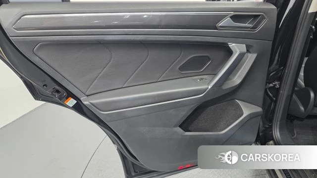 Volkswagen Tiguan Allspace id 4550878 из Кореи 17