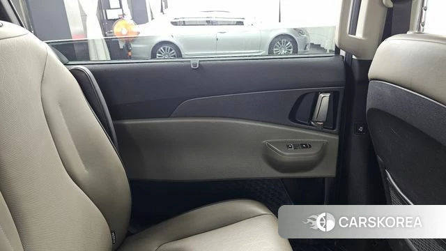 Kia The New Carnival 4th Generation id 4665342 из Кореи 17