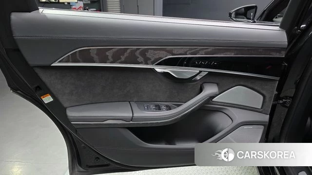 Audi A8 (D5) id 4501307 из Кореи 17
