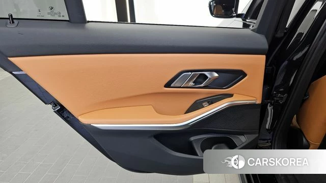 BMW 3 Series (G20) id 4779350 из Кореи 17