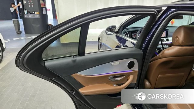 Mercedes-Benz E-Class W213 id 4324919 из Кореи 17