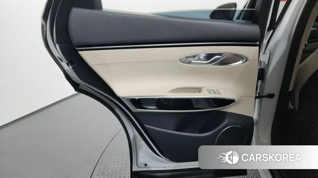 Genesis GV70 id 4381915 из Кореи 17
