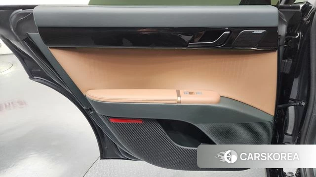 Hyundai Grandeur Hybrid (GN7) id 4892831 из Кореи 17