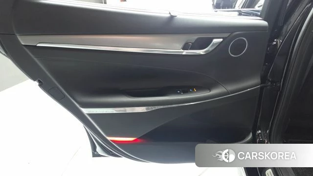 Hyundai The New Grandeur IG Hybrid id 4529105 из Кореи 17