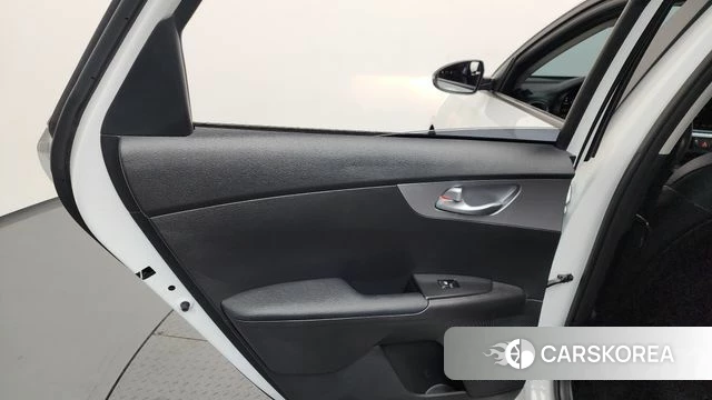 Kia The New K3 2nd generation id 4223883 из Кореи 17