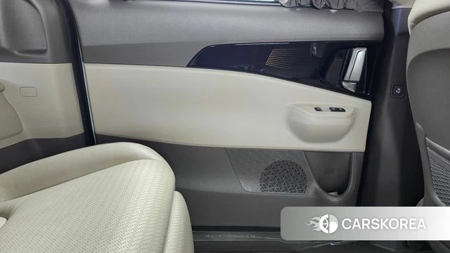 Kia The New Carnival 4th Generation id 4623311 из Кореи 17