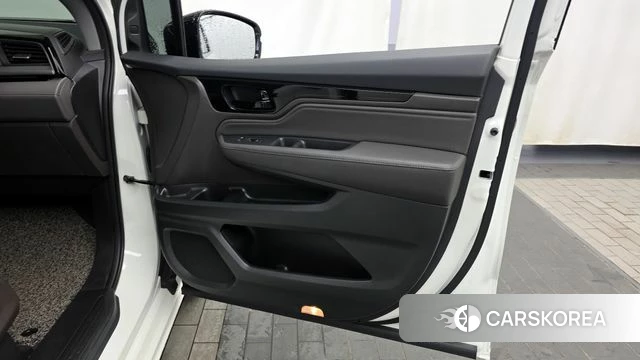 Honda Odyssey id 4351325 из Кореи 17