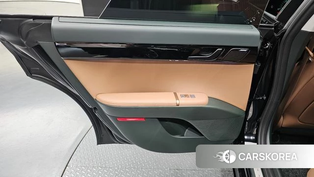 Hyundai Grandeur Hybrid (GN7) id 4579298 из Кореи 17