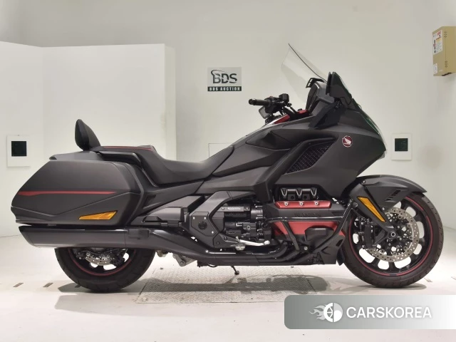 Проданный Honda GL1800 2021 из Японии