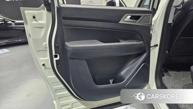 Ssangyong Rexton Sports id 4435479 из Кореи 17