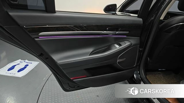 Genesis G90 id 4403298 из Кореи 17
