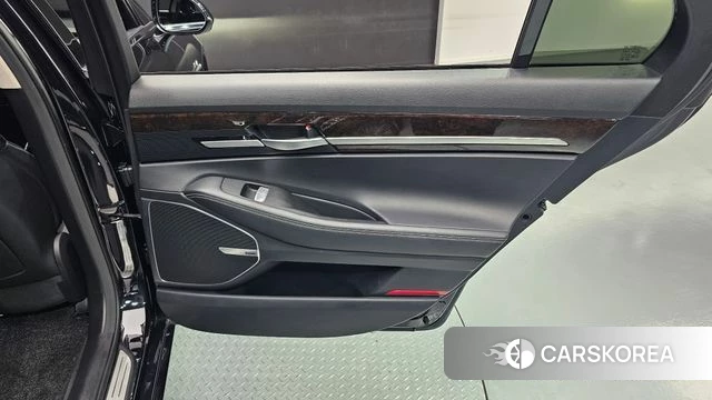 Genesis G90 id 4384221 из Кореи 17