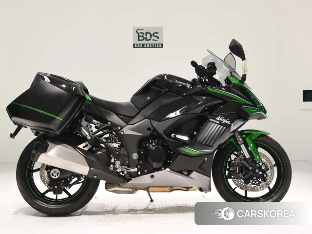 Проданный Kawasaki NINJA 1000 SX 2023 из Японии