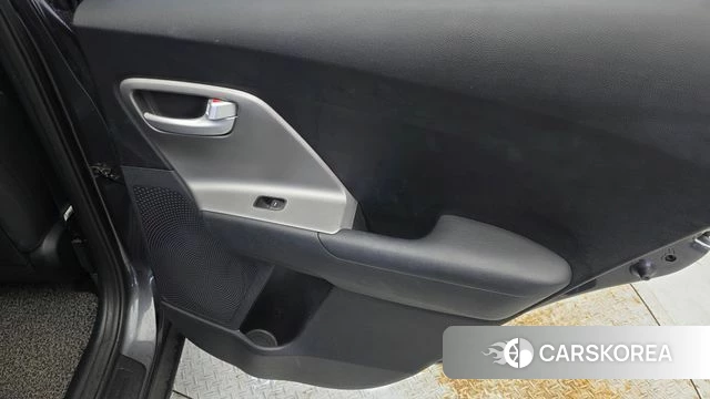 Kia The New Niro id 4350399 из Кореи 17