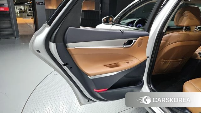 Hyundai Grandeur IG id 4447311 из Кореи 17
