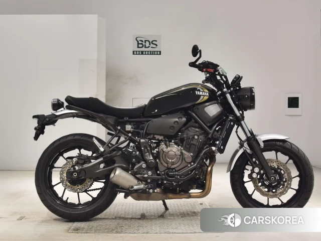 Проданный Yamaha XSR700 id 4172928 из Японии
