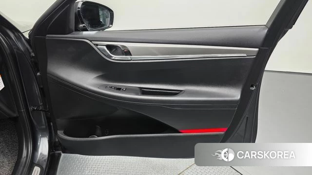 Hyundai The New Grandeur IG Hybrid id 4507059 из Кореи 17