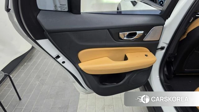 Volvo V60 Cross-Country 2nd Generation id 4476179 из Кореи 17