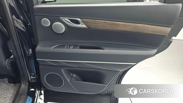 Genesis GV80 id 4185504 из Кореи 17