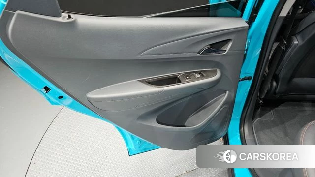 Chevrolet (GM Daewoo) Bolt EV id 4445443 из Кореи 17